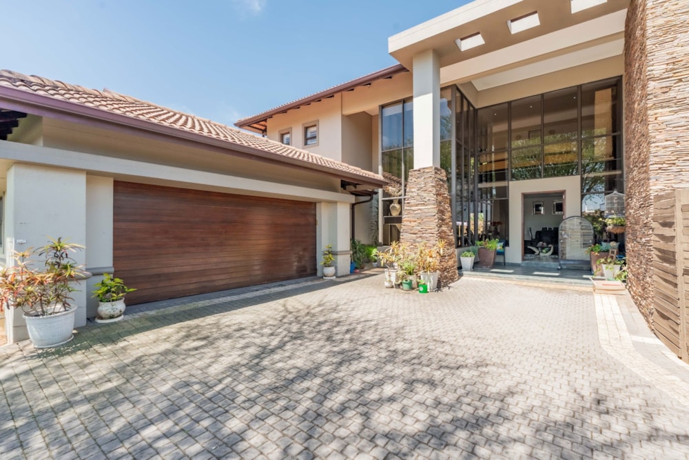 Townhouse for sale in Izinga - 1ND1721024 Townhouse for sale in Izinga - 1ND1721024