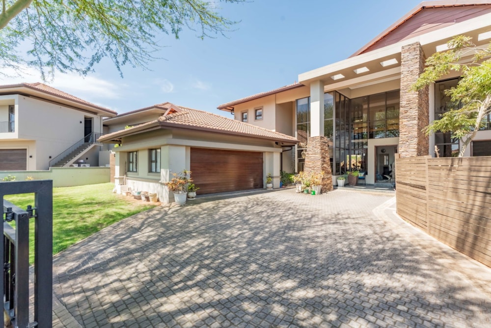 Townhouse for sale in Izinga - 1ND1721024 Townhouse for sale in Izinga - 1ND1721024