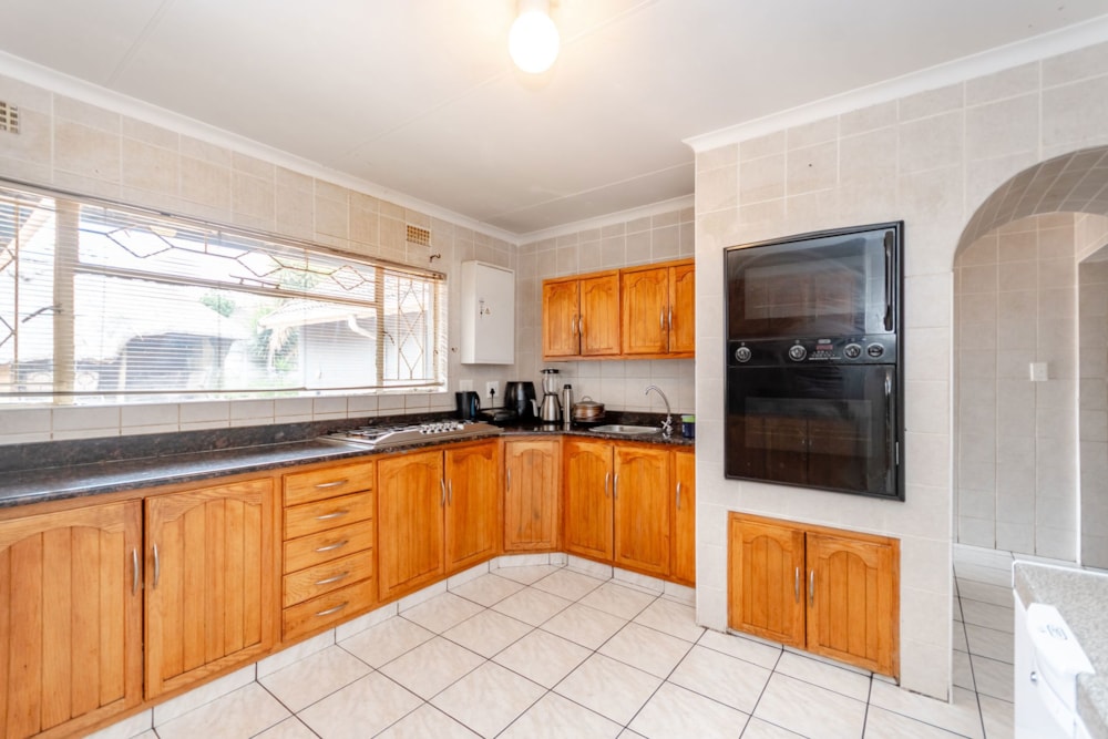 House for sale in Birchleigh North - KTP1722048 House for sale in Birchleigh North - KTP1722048