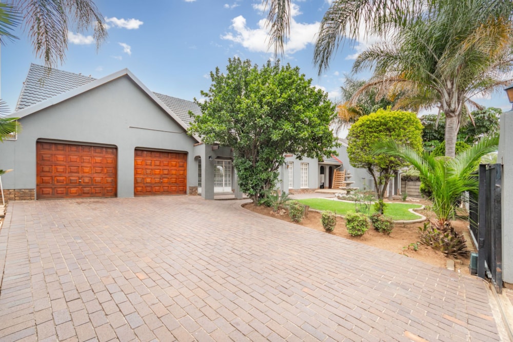 House for sale in Birchleigh North - KTP1722048 House for sale in Birchleigh North - KTP1722048