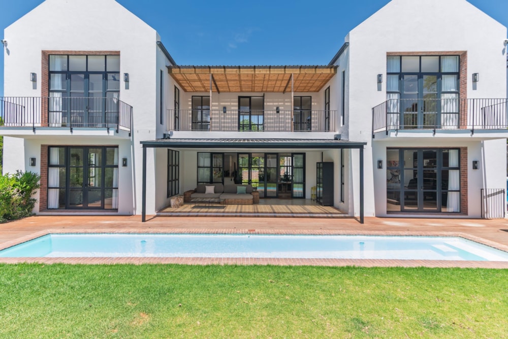 Security estate home for sale in Constantia Upper - KW1721038 Security estate home for sale in Constantia Upper - KW1721038