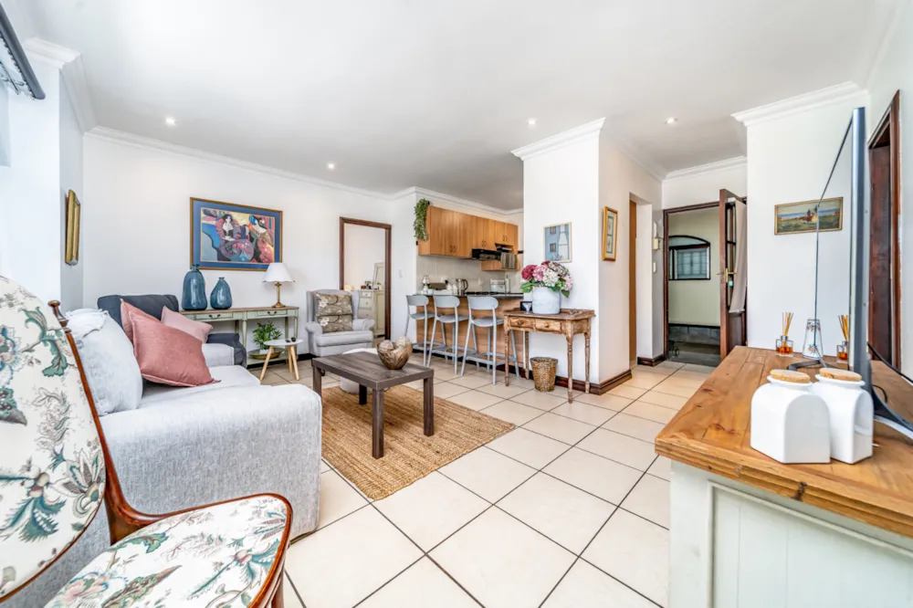 Apartment sold in Le Domaine Estate - 1KF1720429