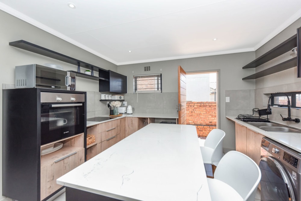 House for sale in Lion Pride - FW1722621