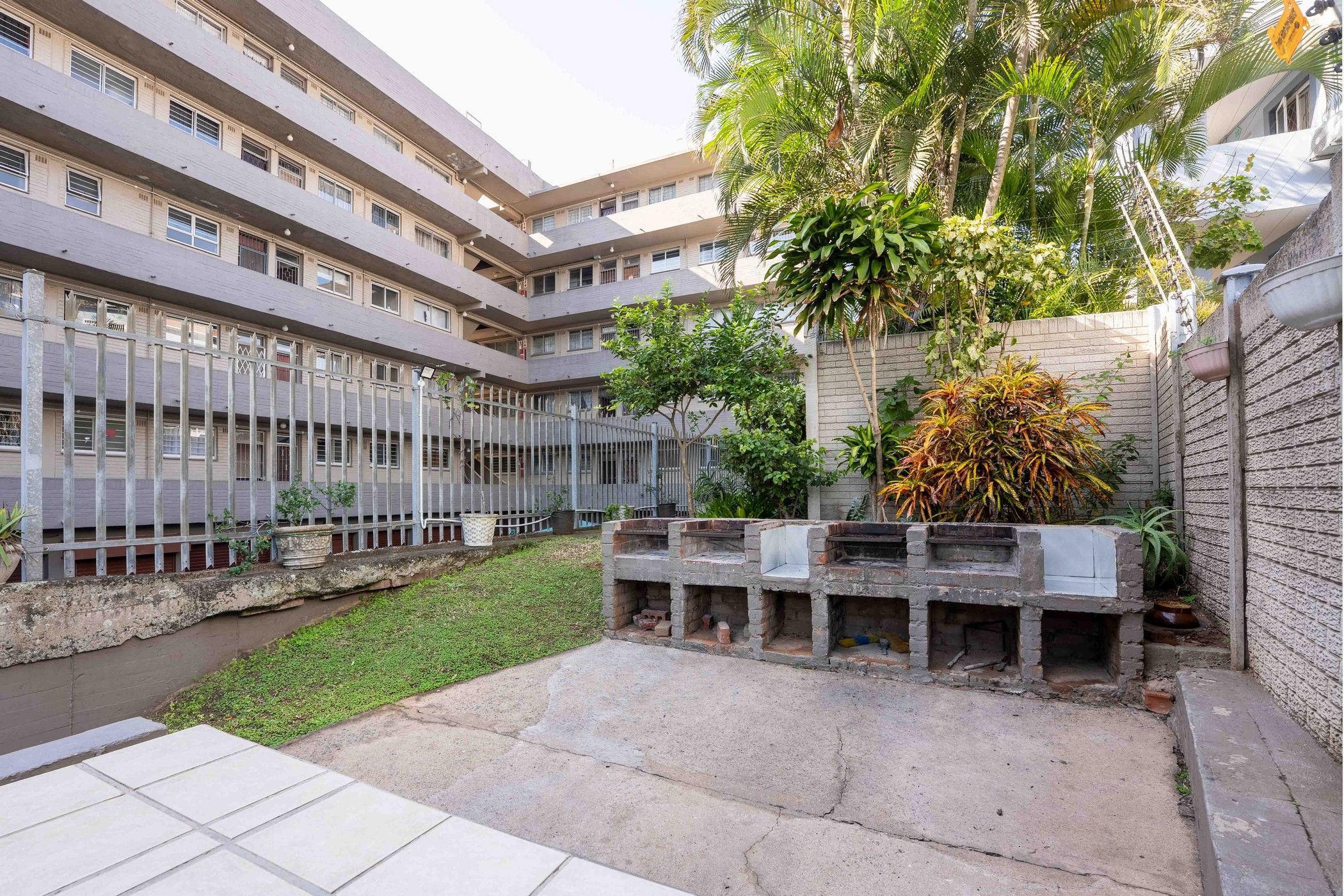 Apartment for sale in Amanzimtoti - 1WB1723231