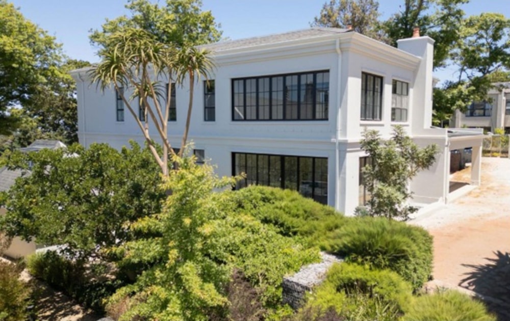 Security estate home for sale in Claremont Upper - KW1721126