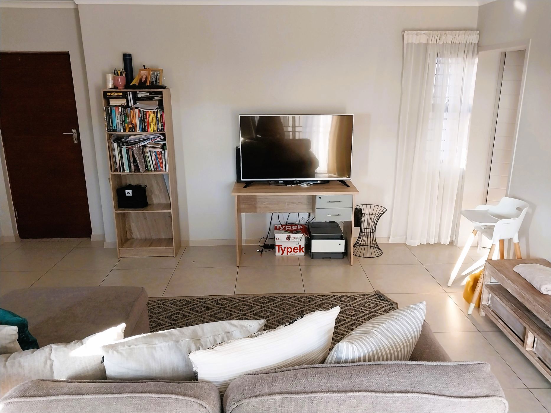 Apartment for sale in Golden Fields Estate - CN1614611