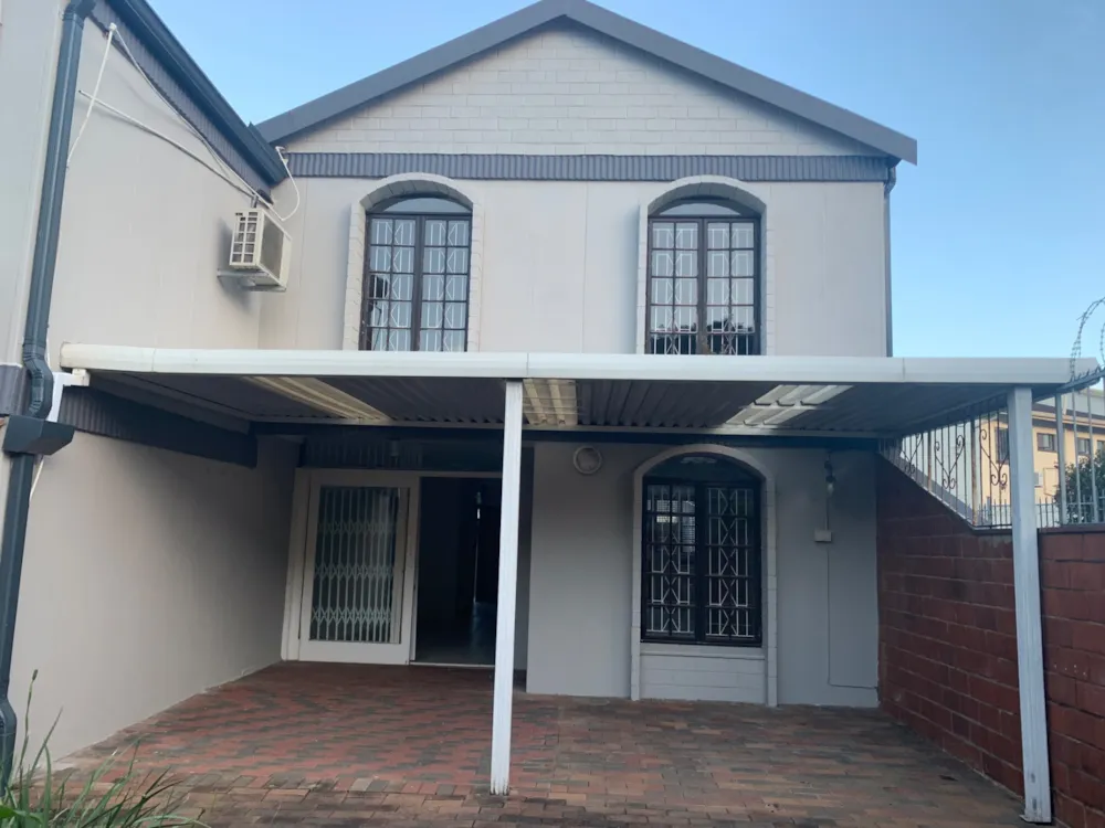 Townhouse let in Umgeni Park - 1ND1720427 Townhouse let in Umgeni Park - 1ND1720427