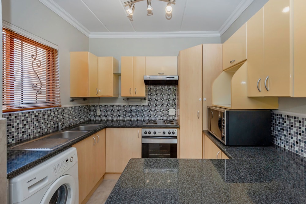 Townhouse for sale in Willowbrook - RAN1720377 Townhouse for sale in Willowbrook - RAN1720377