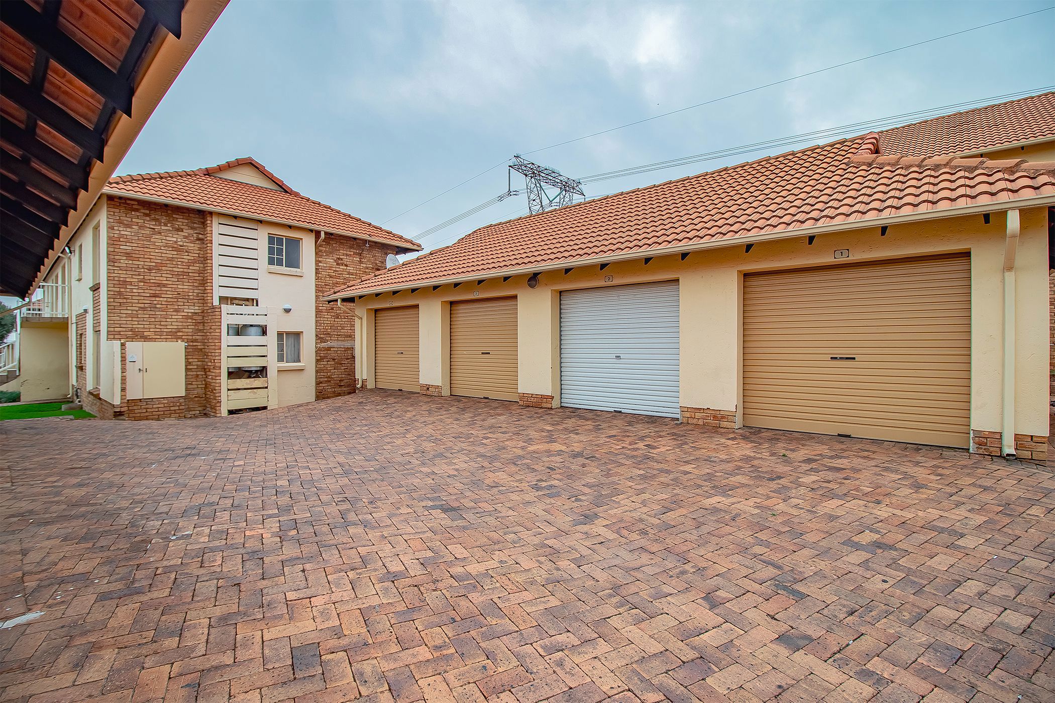 Apartment for sale in Kosmosdal - CN1722274