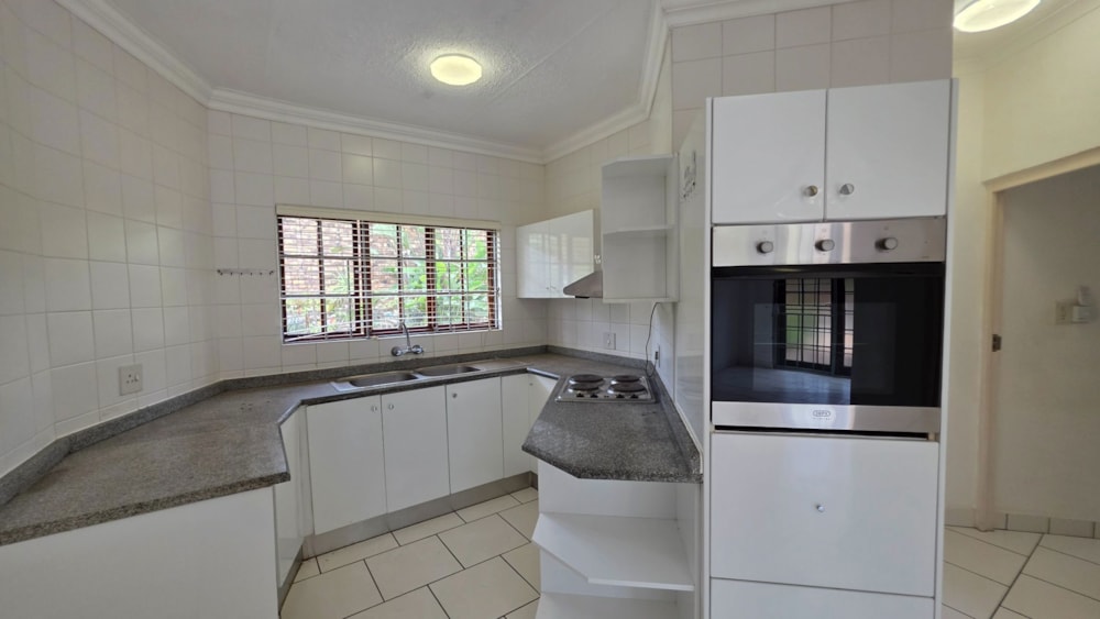 Townhouse for sale in Uvongo - 1PSH1721923