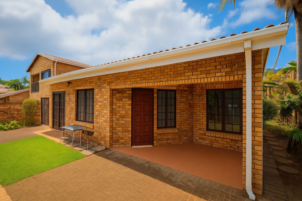 Townhouse for sale in Uvongo - 1PSH1721923