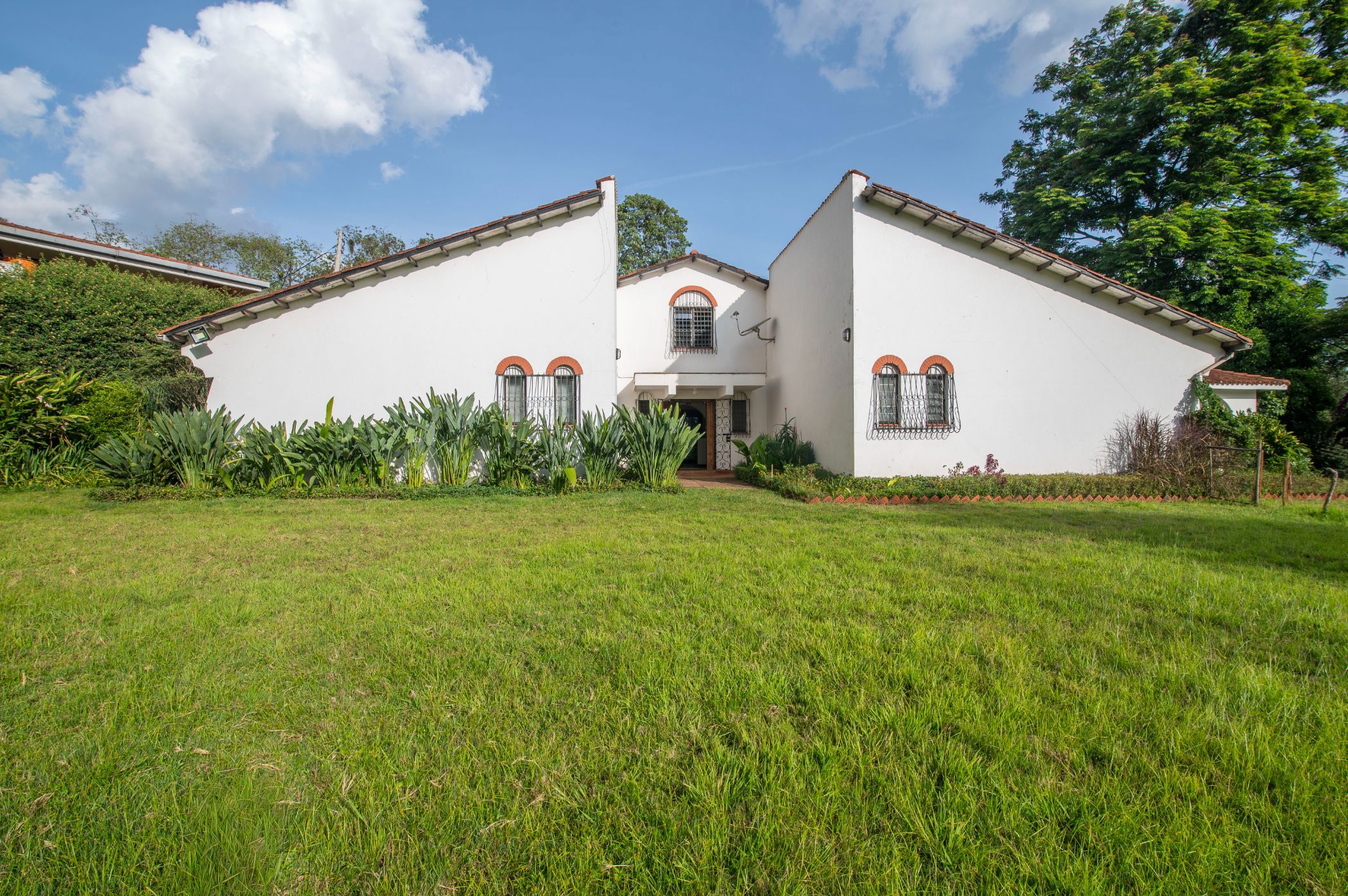 House for sale in Thigiri, Kenya - 3KE1720854