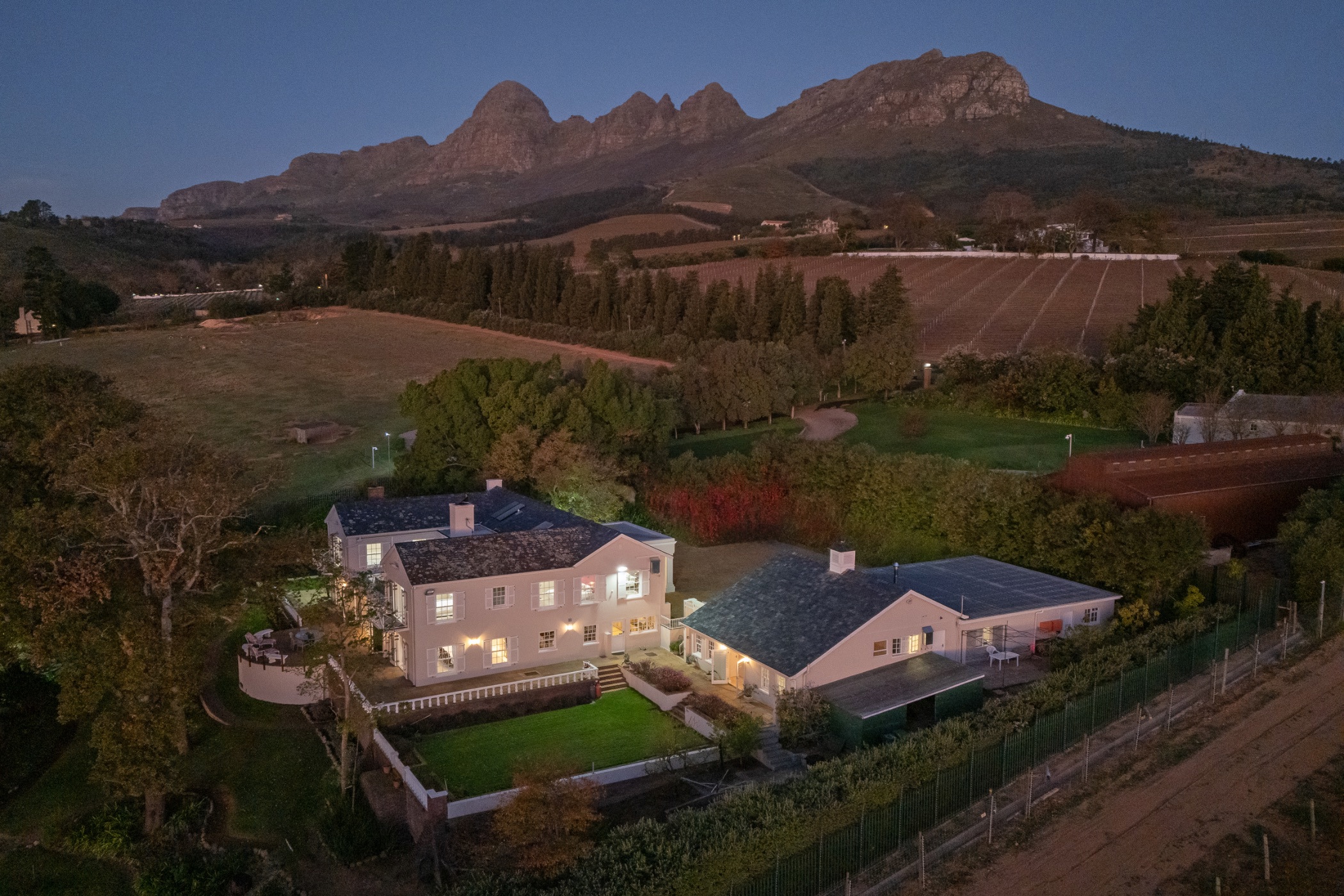 Lifestyle property for sale in Stellenbosch Farms - ST1722234