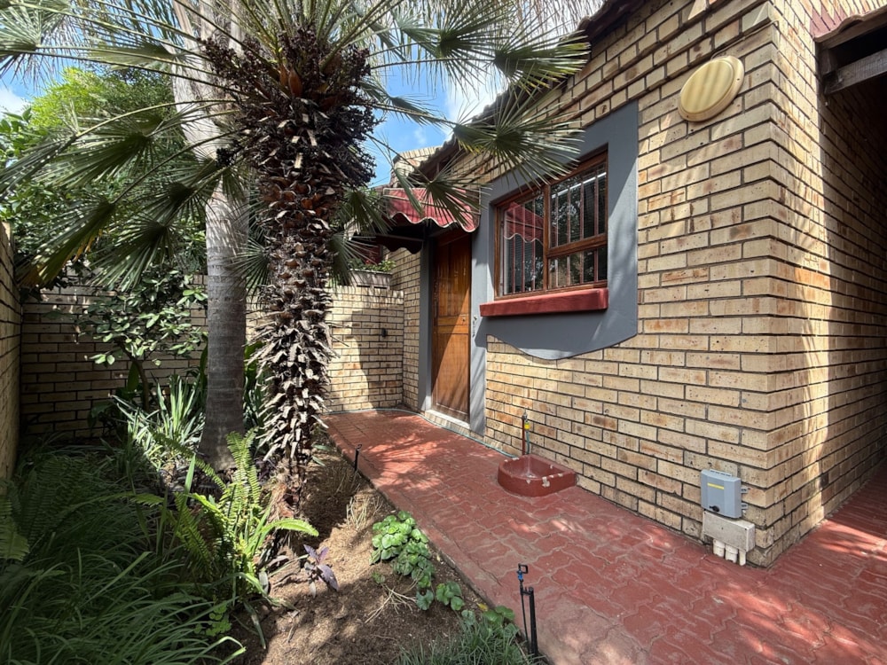 Townhouse for sale in  Vanderbijlpark SW 5 - 1VT1718229