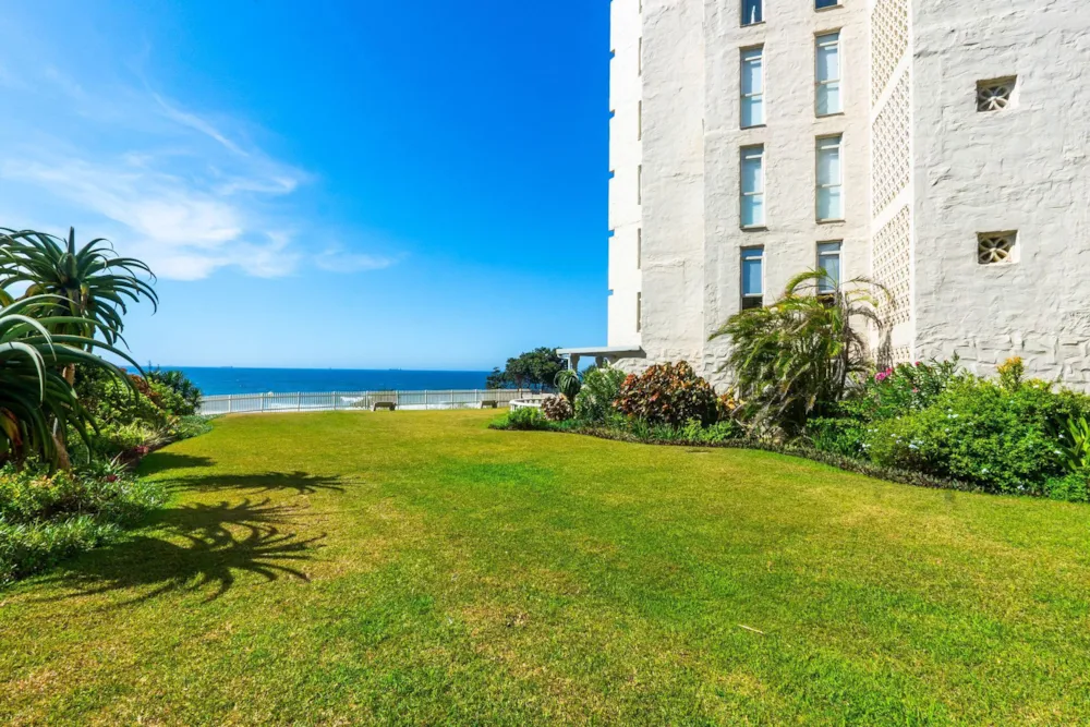 Apartment for sale in uMhlanga Rocks - 1ND1721768 Apartment for sale in uMhlanga Rocks - 1ND1721768