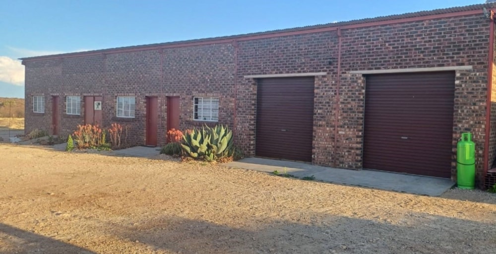 Commercial Building for sale in Griekwastad, Northern Cape - 1KJ1679813 Commercial Building for sale in Griekwastad, Northern Cape - 1KJ1679813