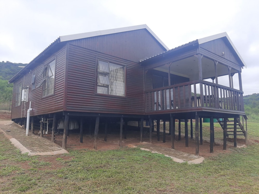 Smallholding for sale in Rhenosterkop - 1NS1683398