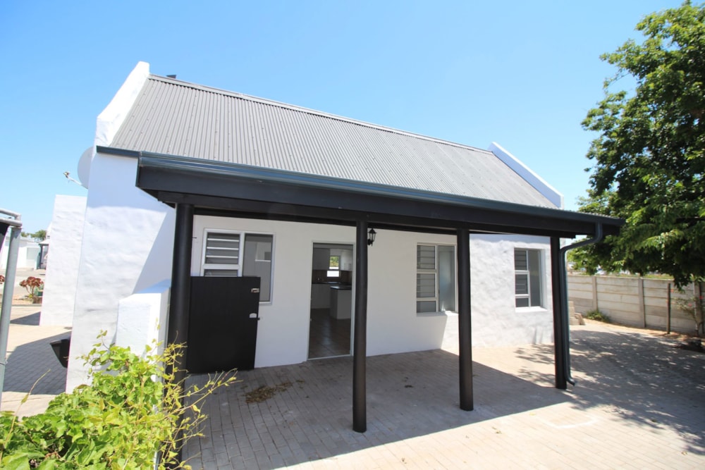 Retirement home for sale in Velddrif - LA1721344