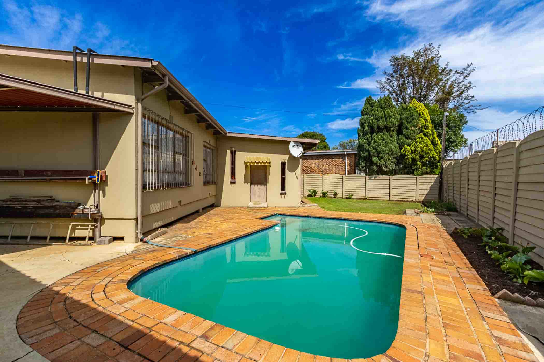 House for sale in Brenthurst - 1BJ1751098