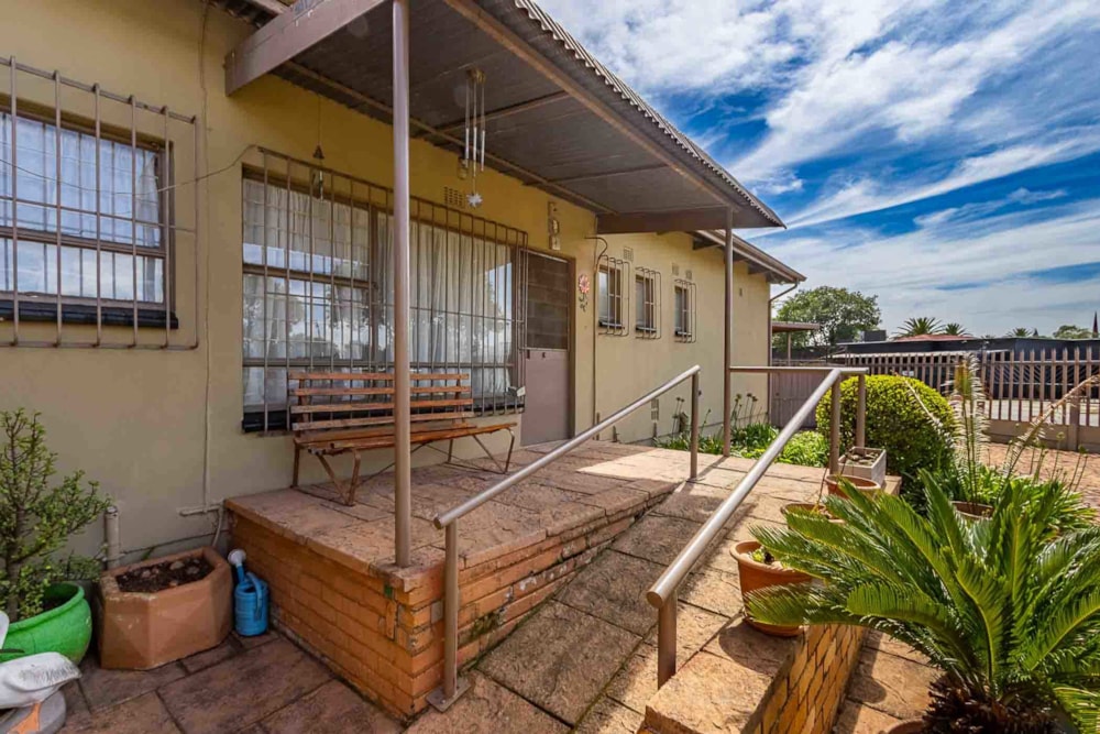 House for sale in Brenthurst - 1BJ1702173