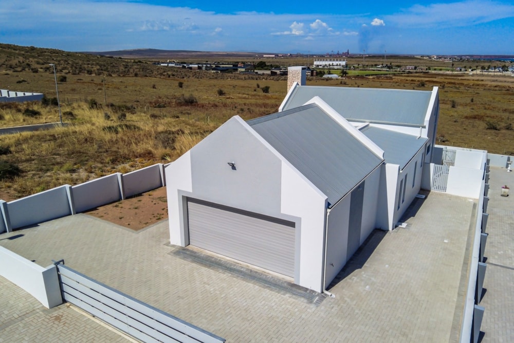 House for sale in Saldanha Bay - LA1702244 House for sale in Saldanha Bay - LA1702244