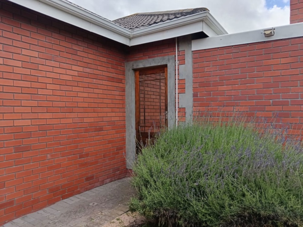 House to rent in Pinelands, Fairview - 1PLZ1720748