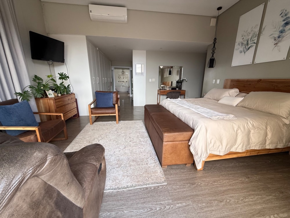 Golf estate house for sale in Bankenveld  - 1WD1721419