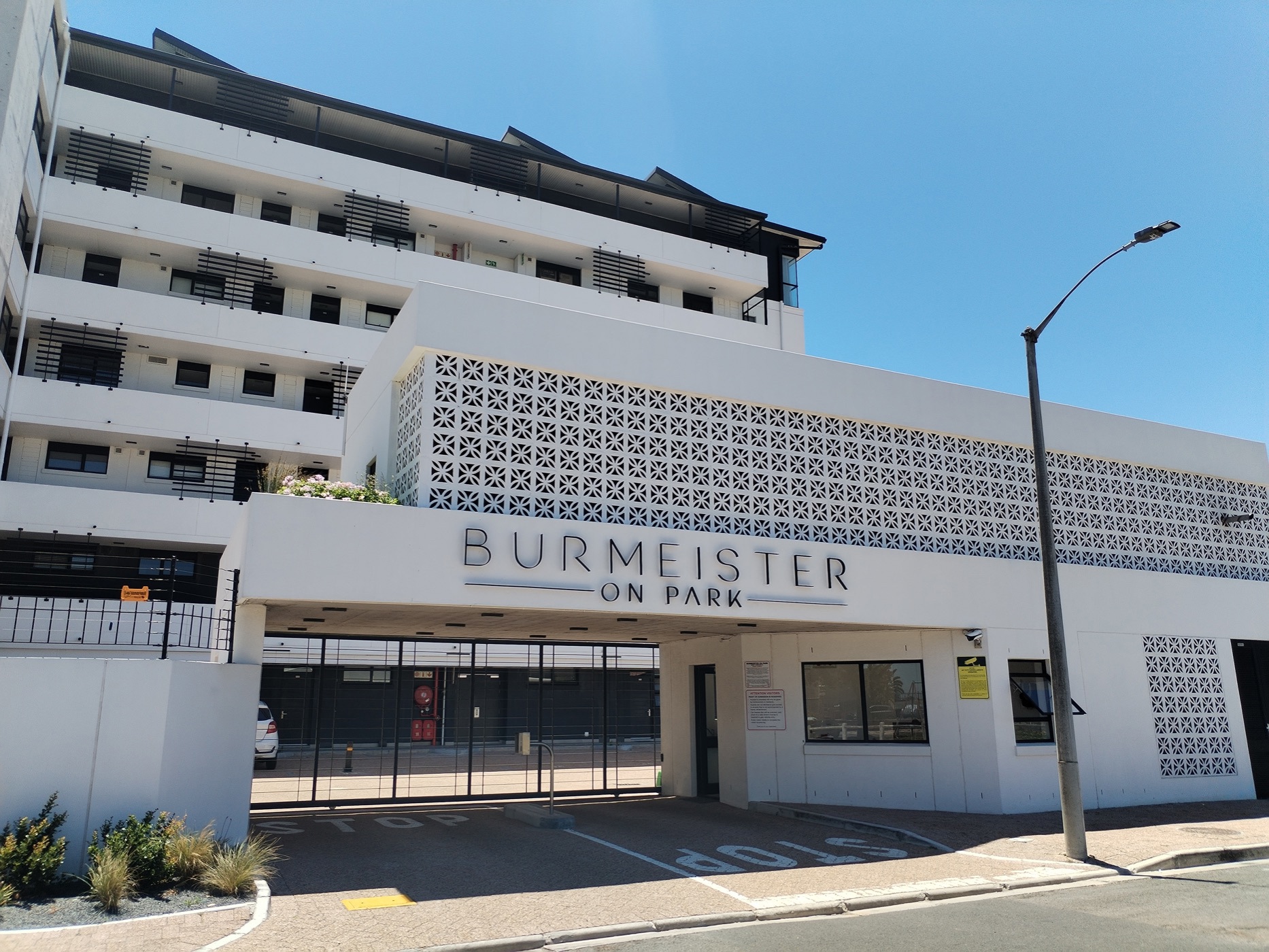 Apartment for sale in Milnerton - 1TV1723249