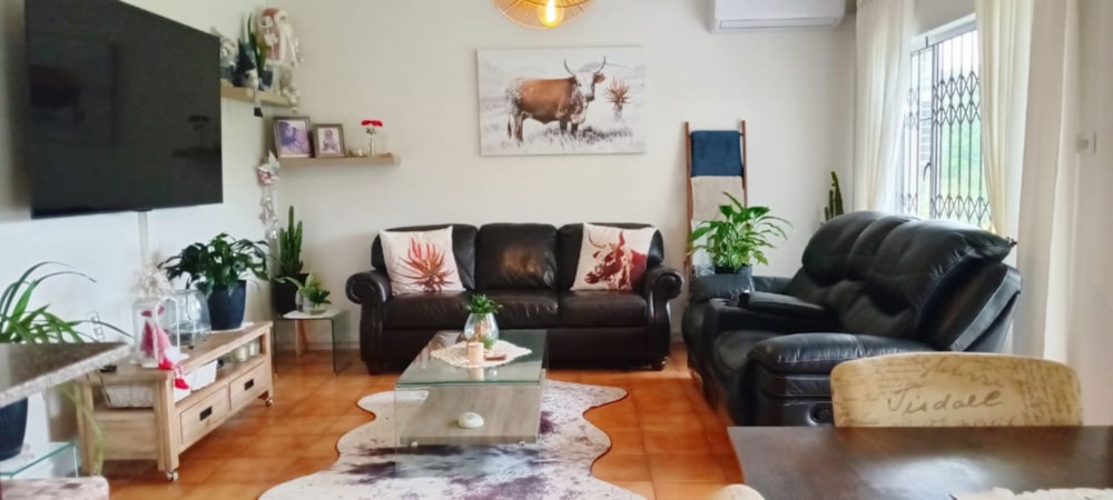 House for sale in Mount Moreland - 1ND1708688 House for sale in Mount Moreland - 1ND1708688