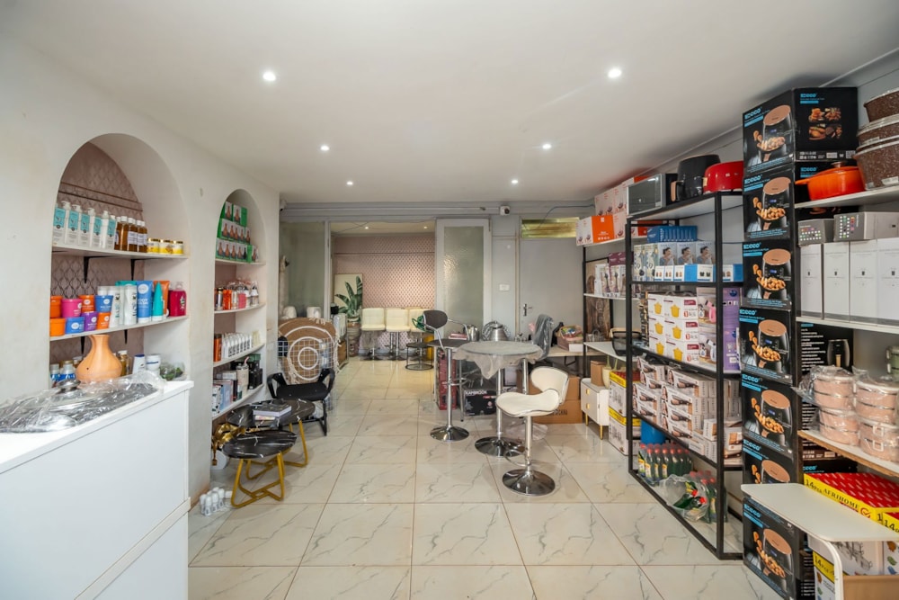 Commercial retail property for sale in Avenues, Zimbabwe - 3ZB1720813 Commercial retail property for sale in Avenues, Zimbabwe - 3ZB1720813