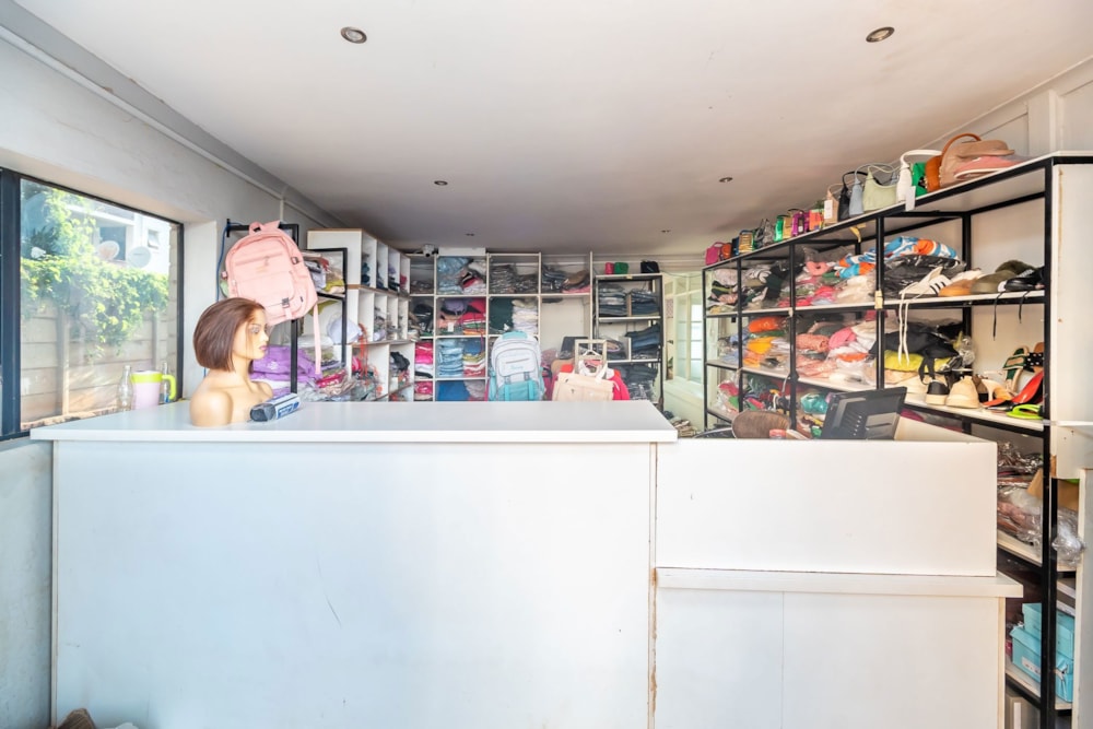 Commercial retail property for sale in Avenues, Zimbabwe - 3ZB1720813 Commercial retail property for sale in Avenues, Zimbabwe - 3ZB1720813