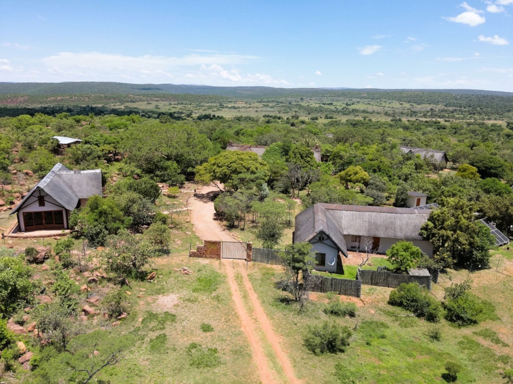 Game lodge for sale in Welgevonden - 1ER1712836 Game lodge for sale in Welgevonden - 1ER1712836