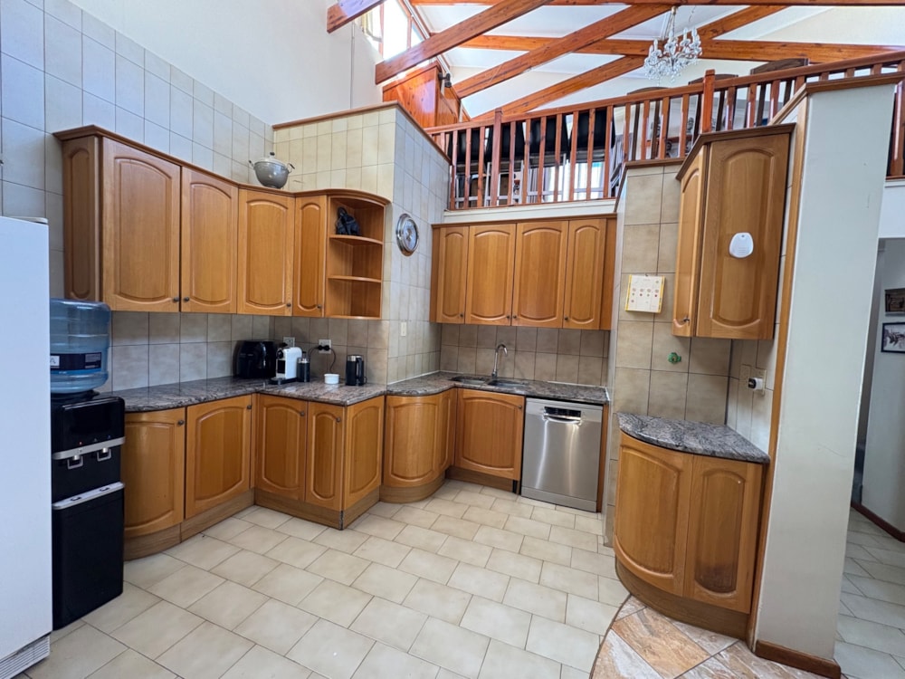 Apartment to rent in Sea Point - BYL1721525 Apartment to rent in Sea Point - BYL1721525