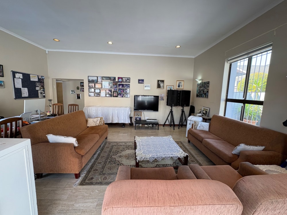 Apartment to rent in Sea Point - BYL1721525 Apartment to rent in Sea Point - BYL1721525
