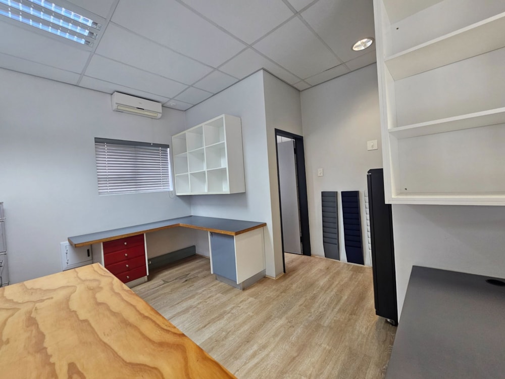 Commercial business for sale in Bendor - 1PS1721435