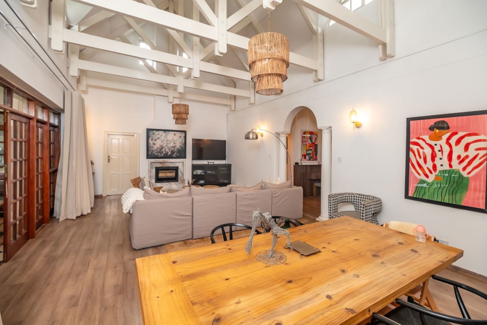 Townhouse for sale in Borrowdale, Zimbabwe - 3ZB1722941 Townhouse for sale in Borrowdale, Zimbabwe - 3ZB1722941