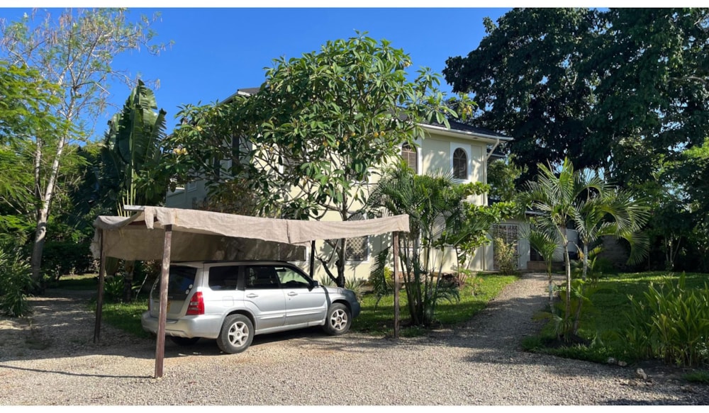 House for sale in Galu, Kenya - 3KE1721931 House for sale in Galu, Kenya - 3KE1721931