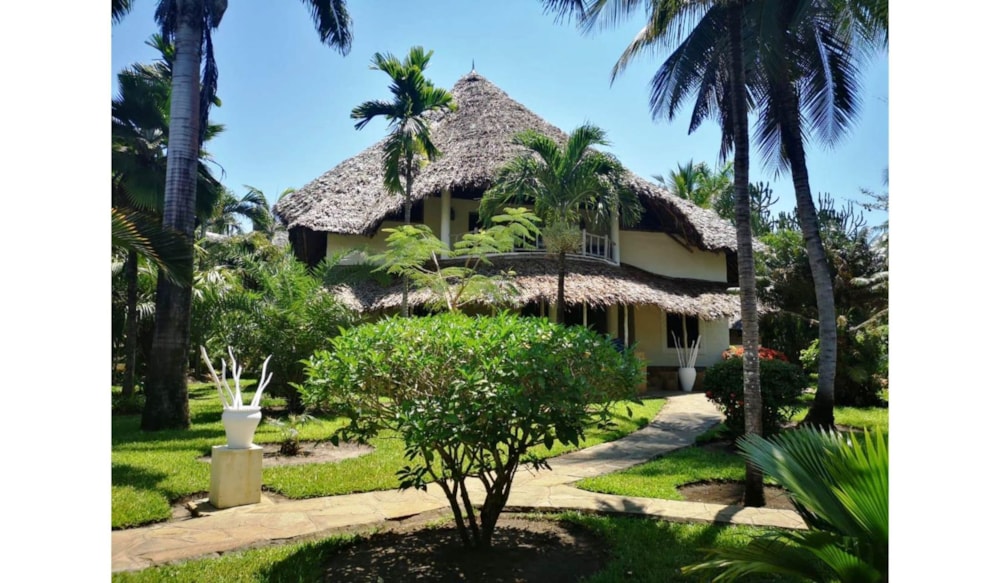 House for sale in Galu, Kenya - 3KE1720449 House for sale in Galu, Kenya - 3KE1720449