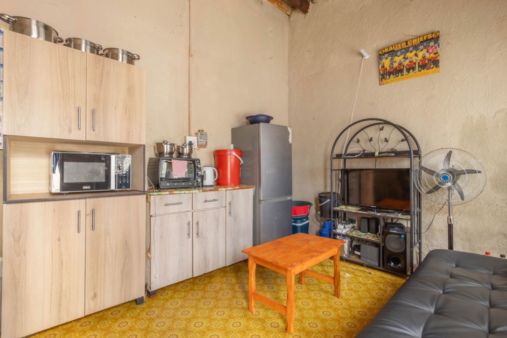 House for sale in Tembisa - KTP1722096 House for sale in Tembisa - KTP1722096