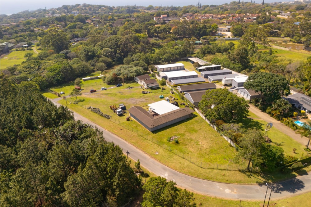 Commercial industrial property for sale in Uvongo - 1PSH1736197