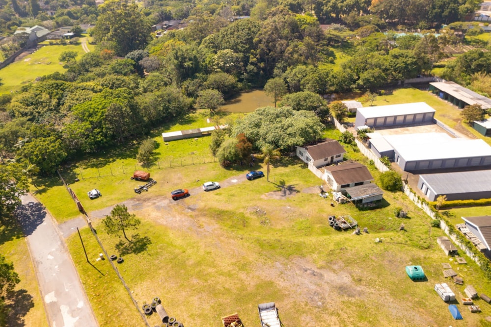 Commercial industrial property for sale in Uvongo - 1PSH1736197