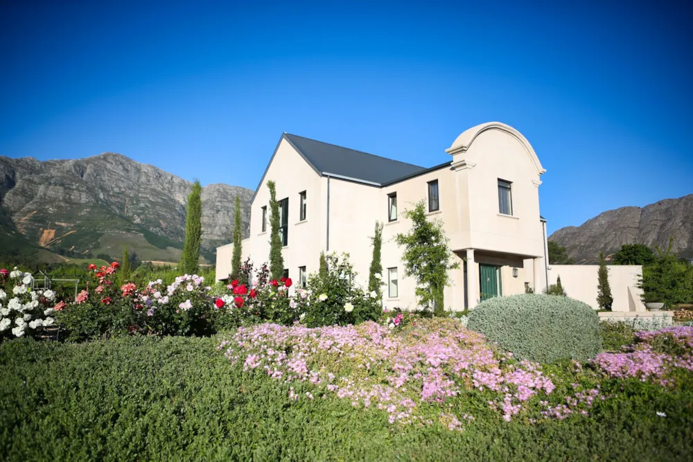 Double-storey house to rent in Franschhoek - FWL1718356 Double-storey house to rent in Franschhoek - FWL1718356