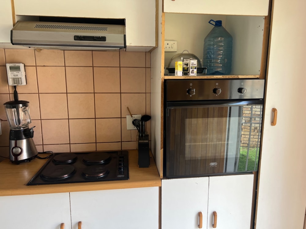 Townhouse for sale in Brentwood Park, Benoni - EN1720397