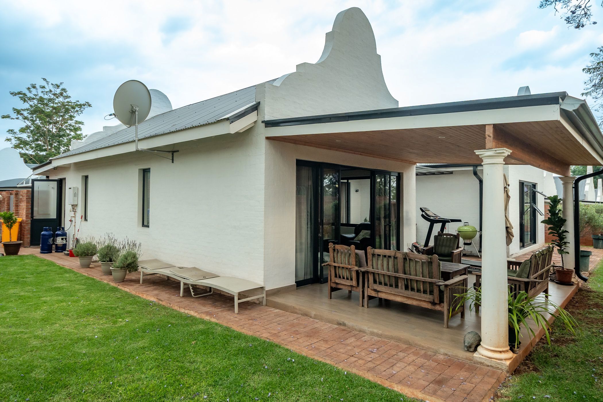 Townhouse for sale in Newlands, Zimbabwe - 3ZB1719466