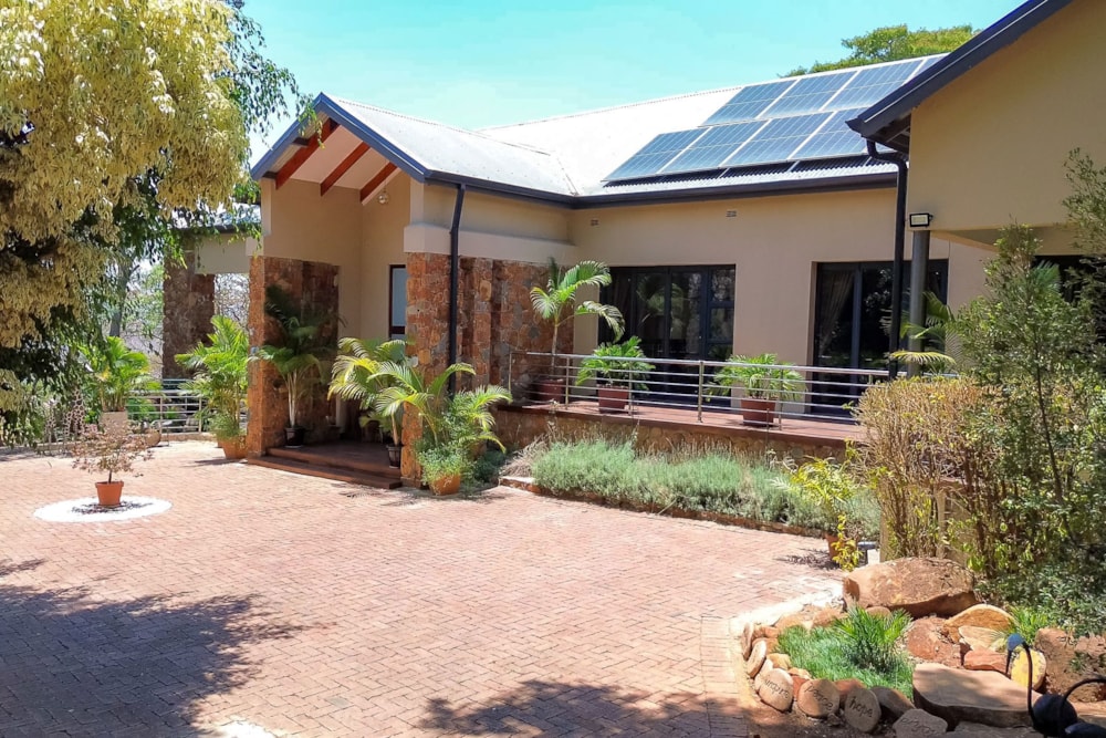 House for sale in Christon Bank, Zimbabwe - 3ZB1718916 House for sale in Christon Bank, Zimbabwe - 3ZB1718916