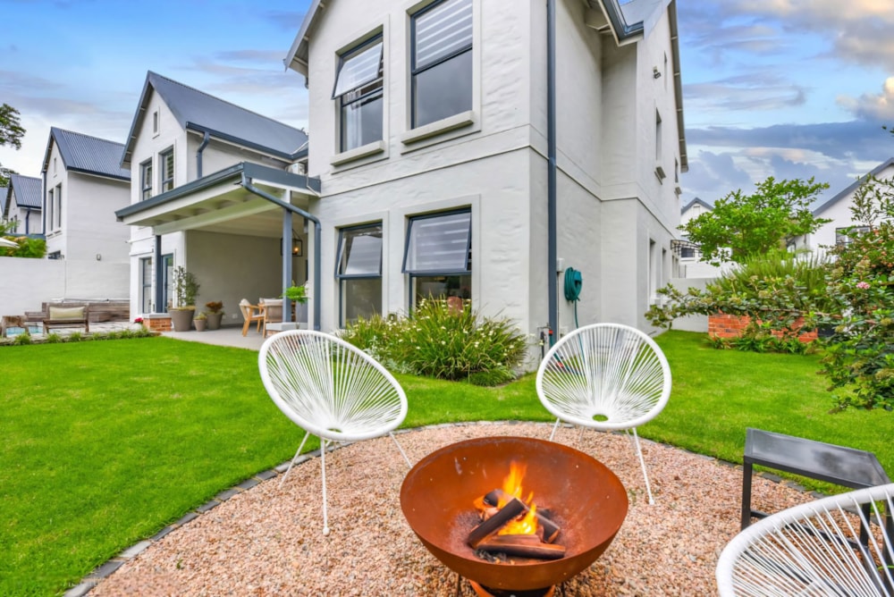 Cluster for sale in Bryanston - HP1723244 Cluster for sale in Bryanston - HP1723244