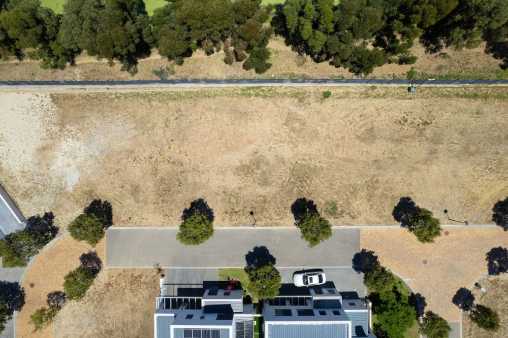 House for sale in Croydon Gardens Estate - SW1720939 House for sale in Croydon Gardens Estate - SW1720939