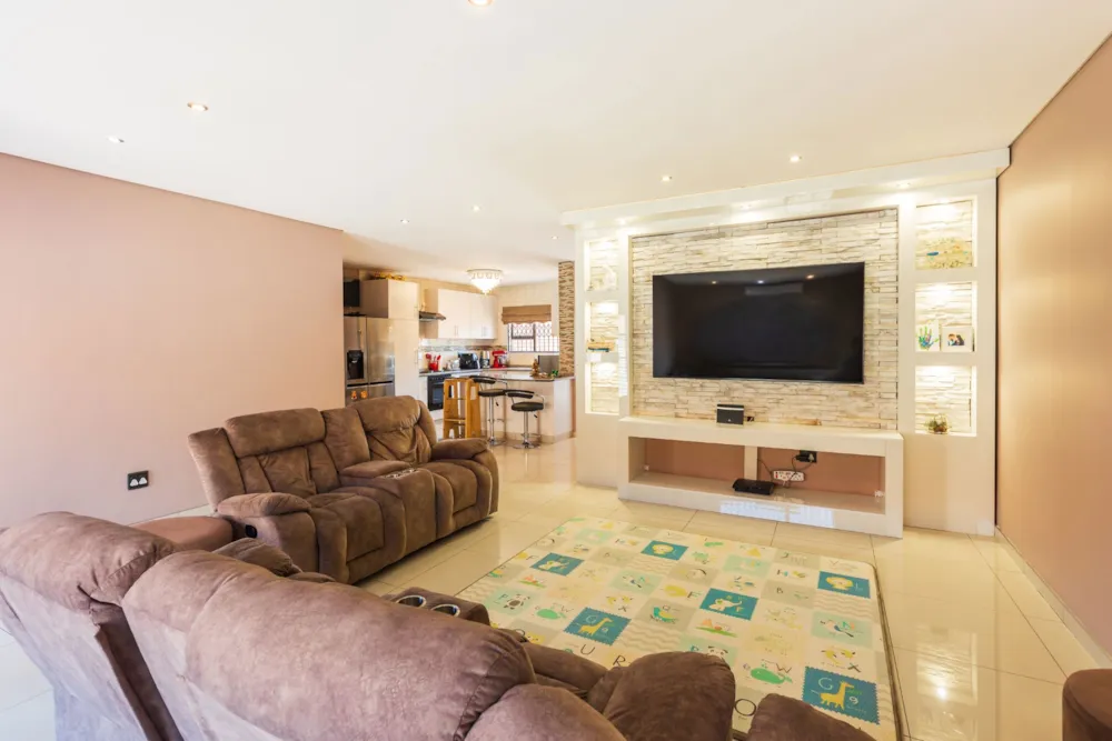 Townhouse for sale in Newcastle - 1NW1720381 Townhouse for sale in Newcastle - 1NW1720381