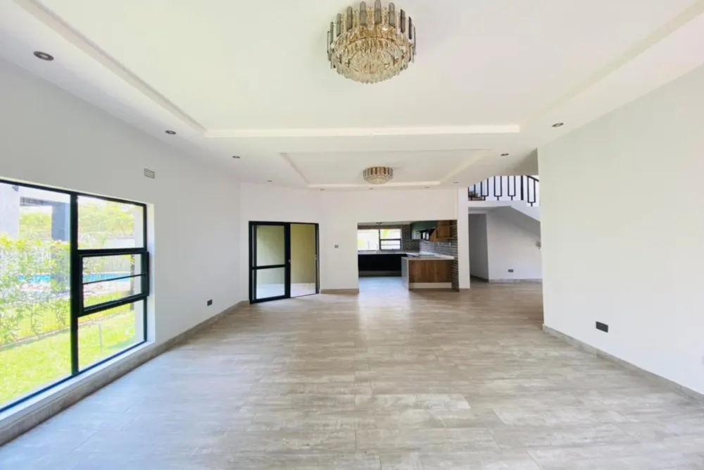 Double-storey house to rent in Roma, Zambia - 3ZA1719311 Double-storey house to rent in Roma, Zambia - 3ZA1719311