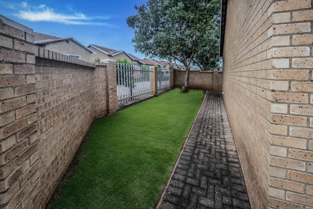 Townhouse sold in Tasbet Park Ext 3 - 1WD1719506